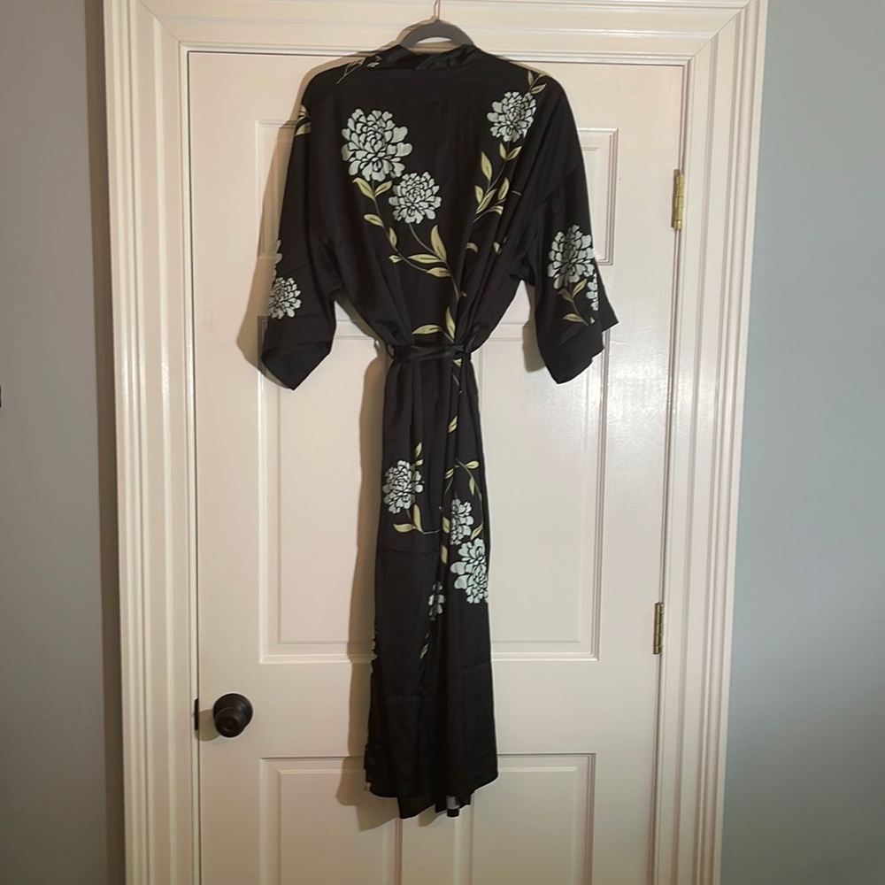 Pixie Lady robe nwot floral flowers pretty medium/large